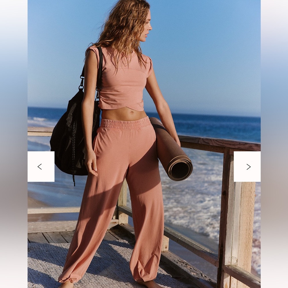 LIKE NEW Free People Hot Shot Crossover Set - Picture 4 of 12